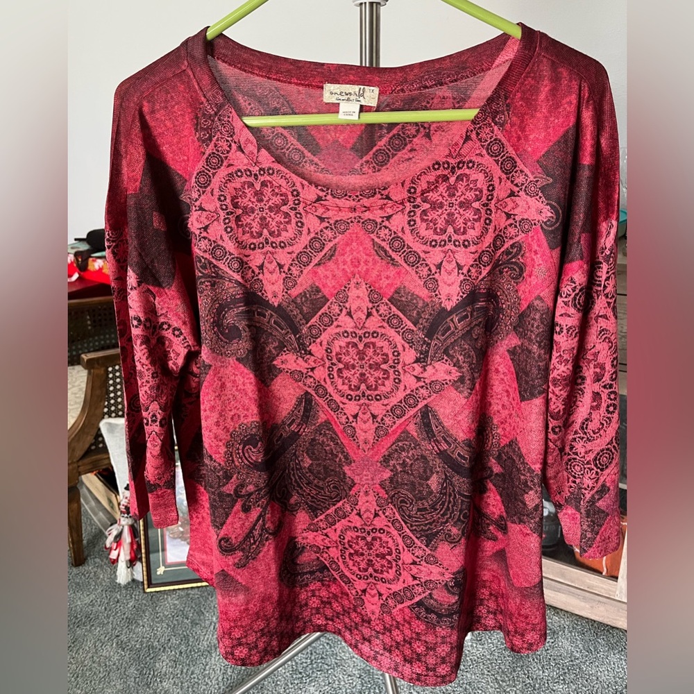 One World Red/Black Design Women's Top